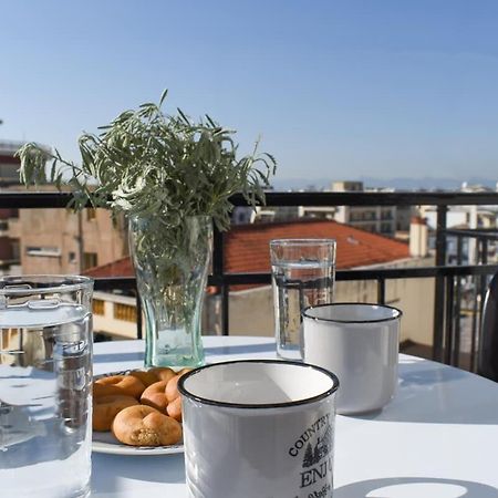 Comfy Central Square Gem With Balcony Apartment Каламата Екстериор снимка